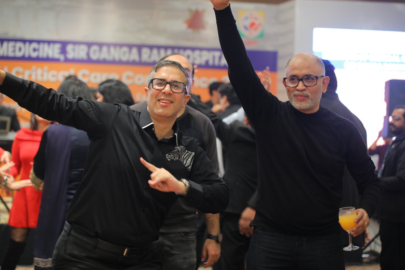 alumni-dinner-8th-critical-care-conference-photo136