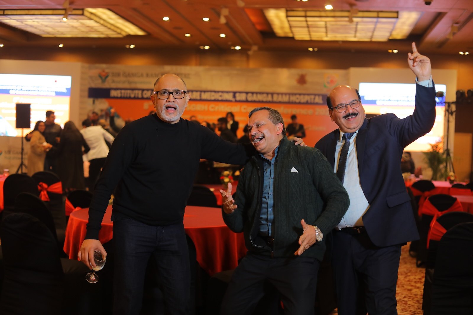 alumni-dinner-8th-critical-care-conference-photo148