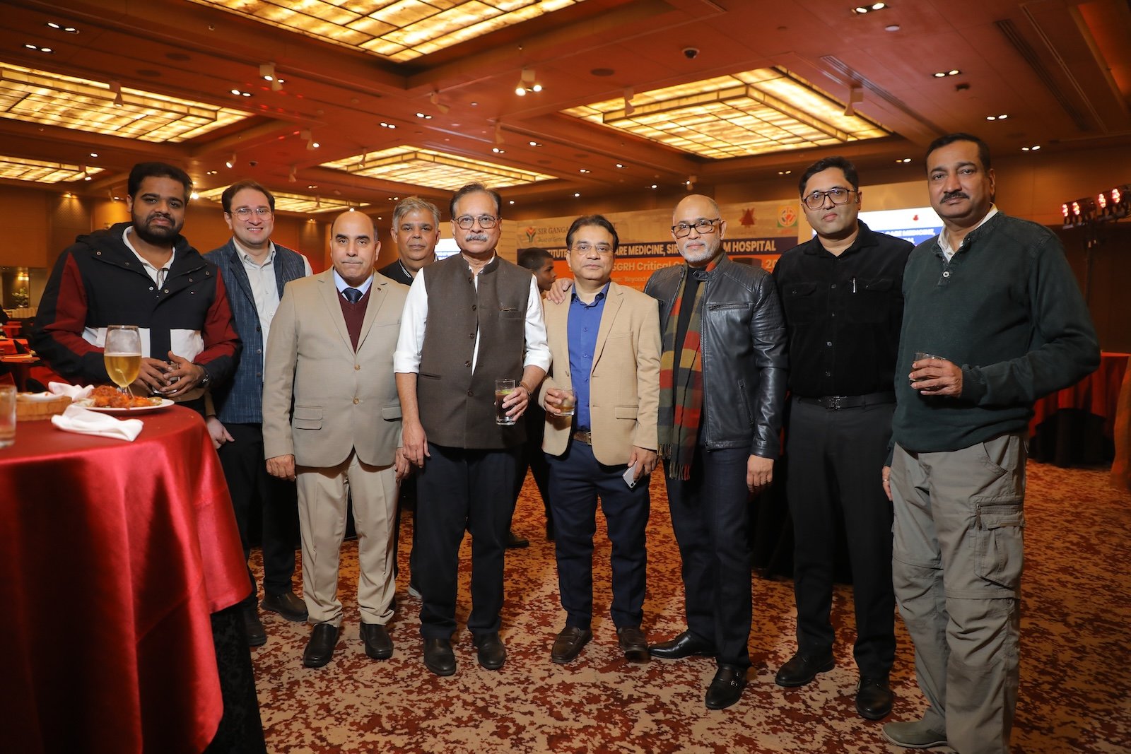 alumni-dinner-8th-critical-care-conference-photo22