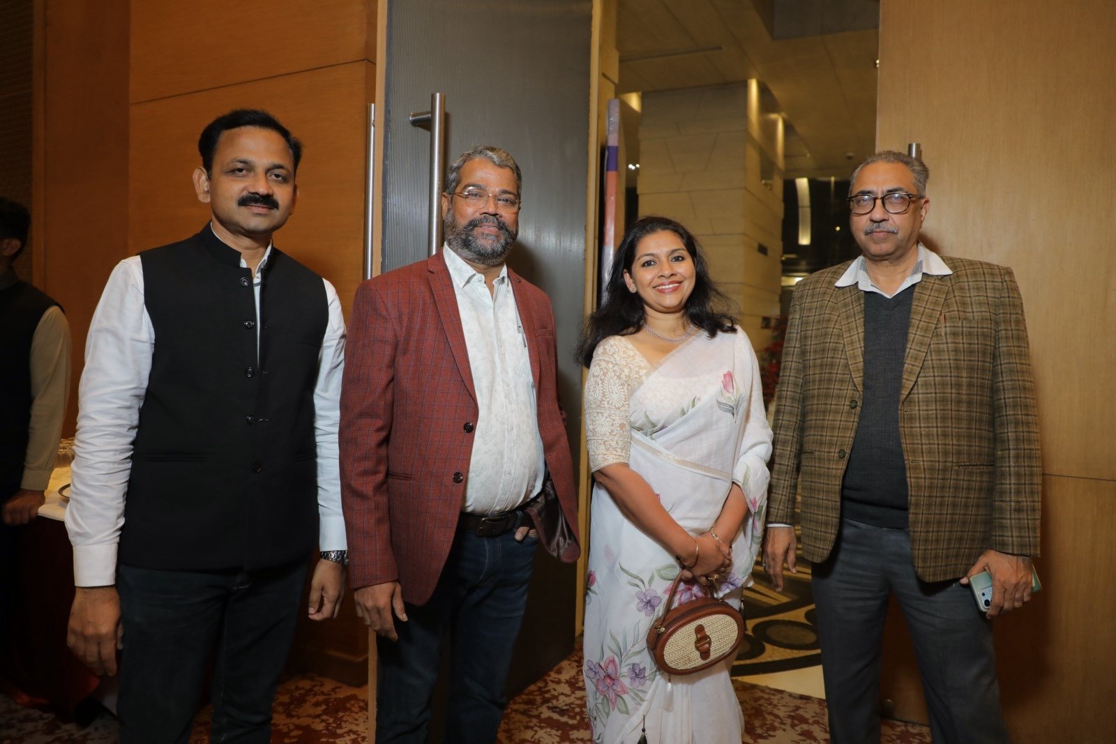 alumni-dinner-8th-critical-care-conference-photo57